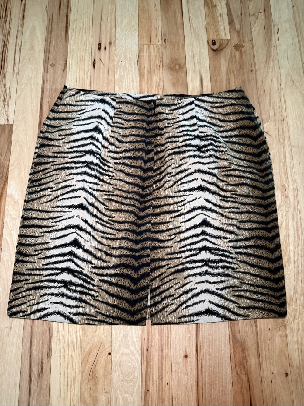 Vintage Zebra Print Short Pencil Skirt - Picture 3 of 4